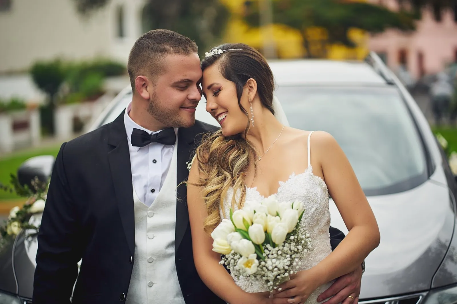 Familia reunida en boda fotografo profesional Lima