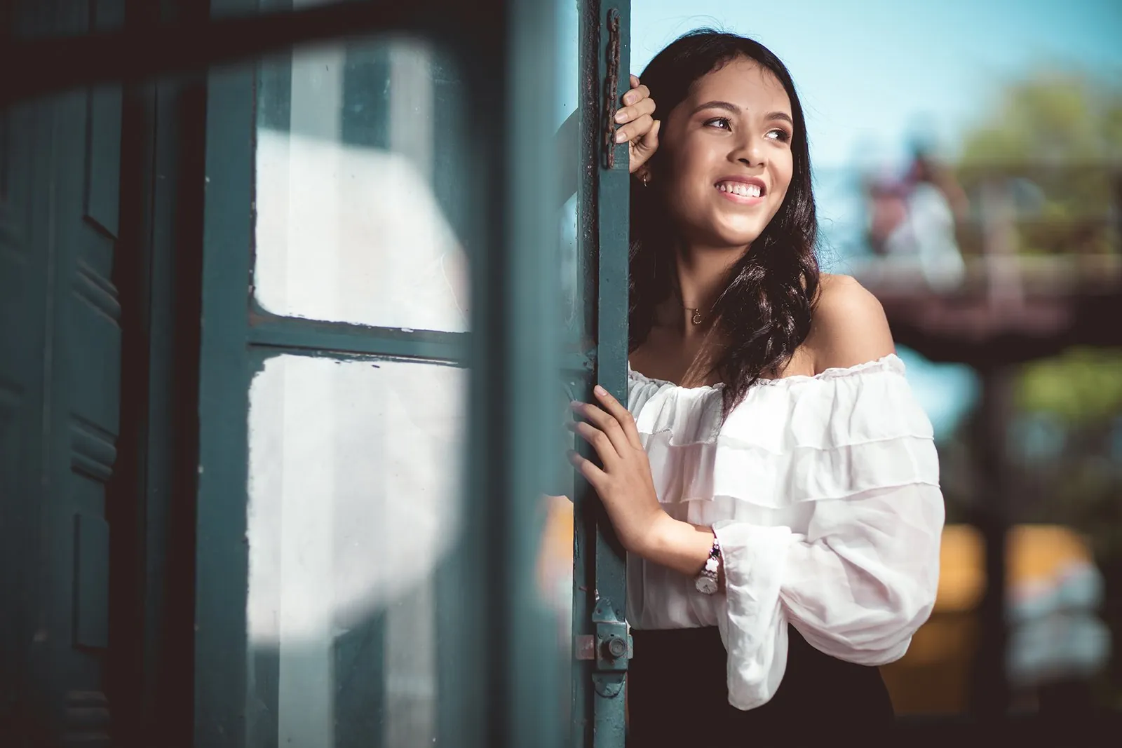 Retrato junto a la ventana - BF Fotograf&iacute;a Lima